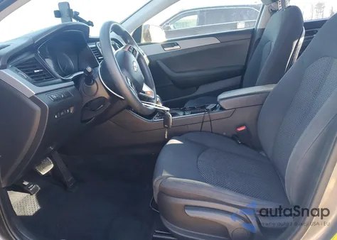 2019 Hyundai Sonata Se z USA, uszkodzony, nr VIN 5NPE24AF8KH756885